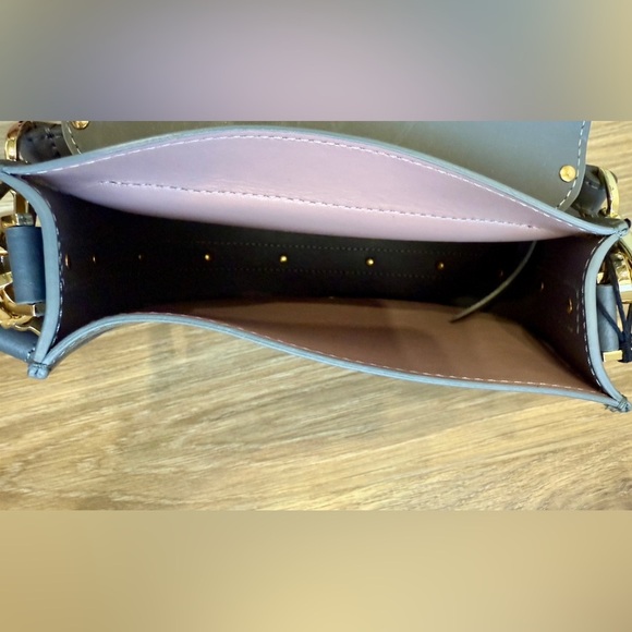 Teddy Blake Gray “The Sara” Crossbody Bag NWT - Picture 4 of 7